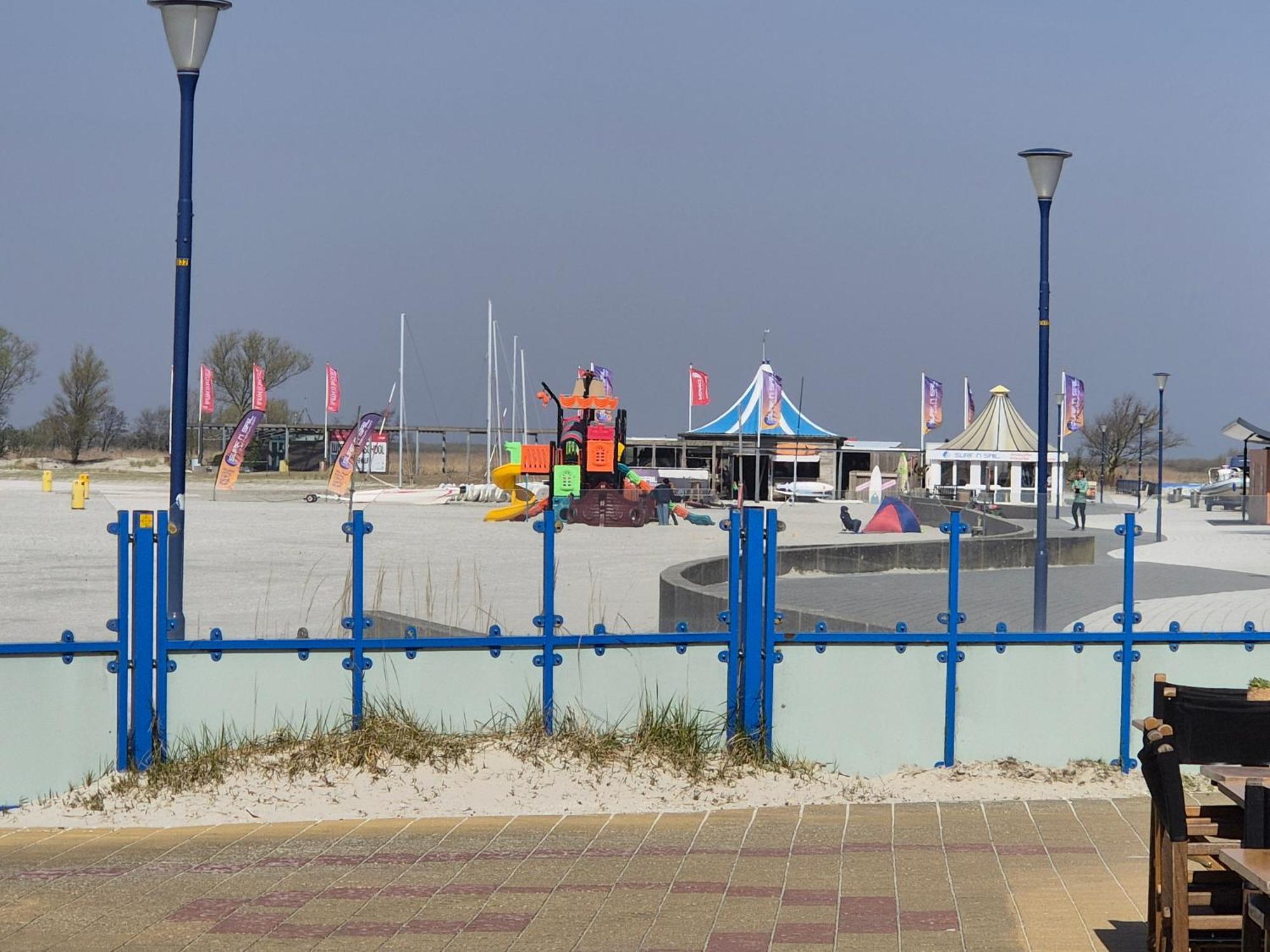 Chalet T18 Makkum Exterior photo